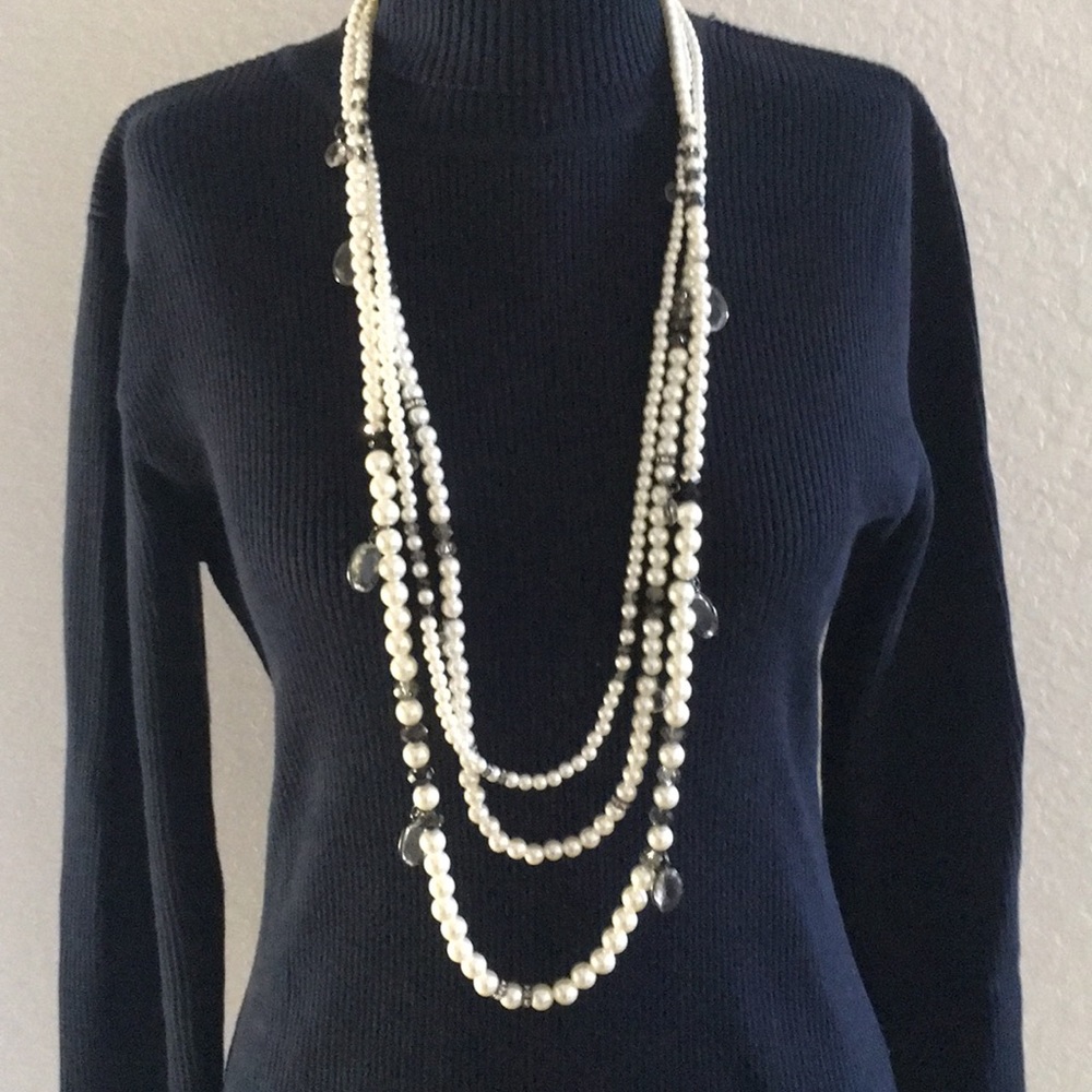 Pearl Statement Necklace - image 1